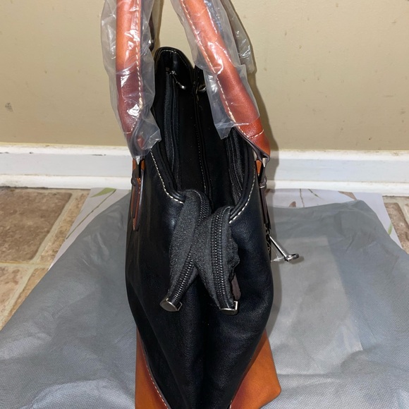 Hema Zhuofan Black Tapered Messenger Bag - Picture 4 of 15